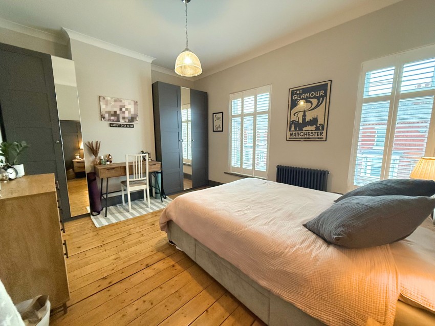 Images for Meadows Road, Sale, M33