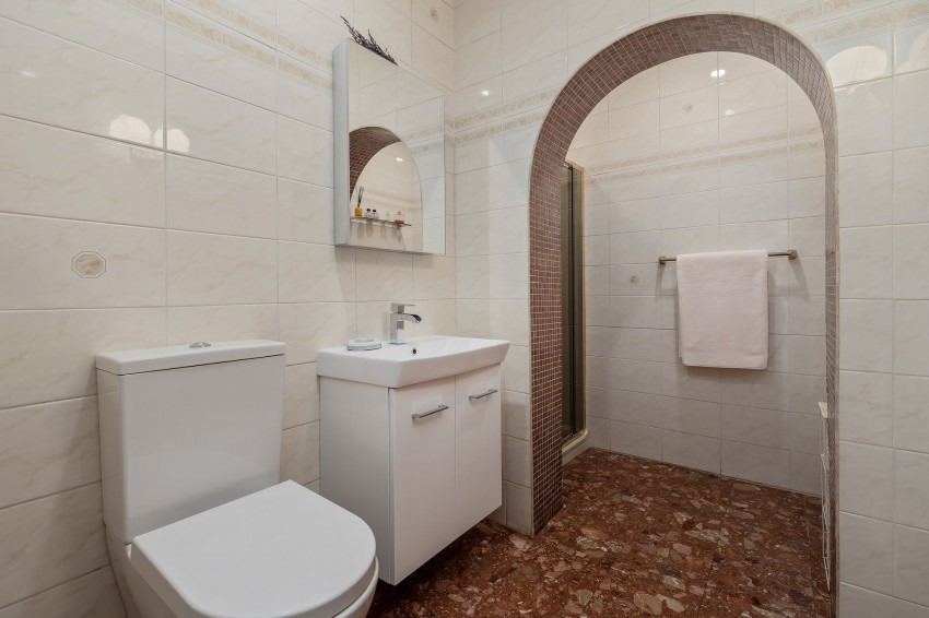 Images for Broadwalk, Prestbury, SK10