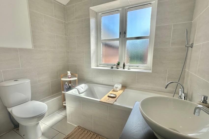 Images for Griffin Farm Drive, Heald Green, SK8