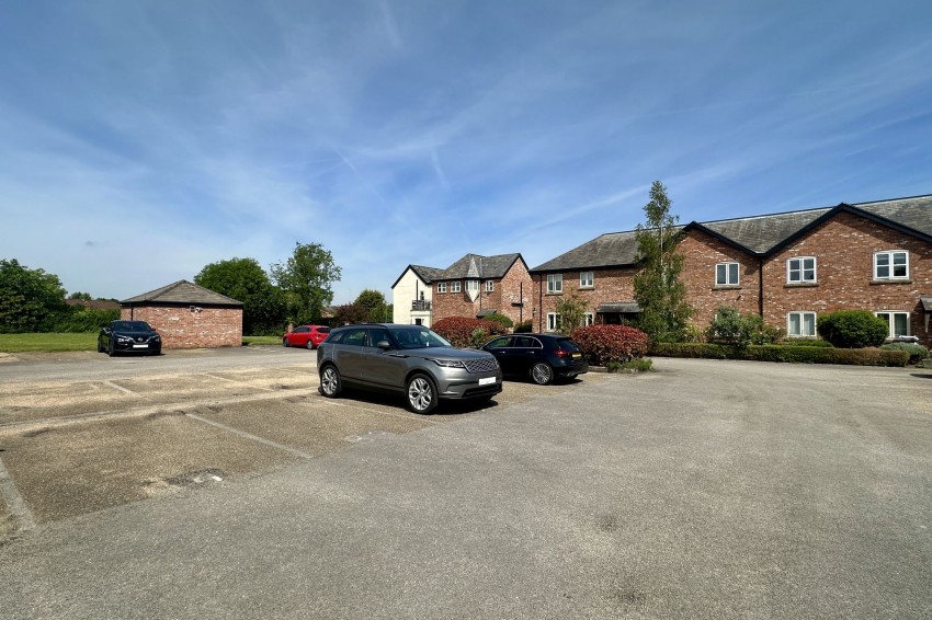 Images for Griffin Farm Drive, Heald Green, SK8