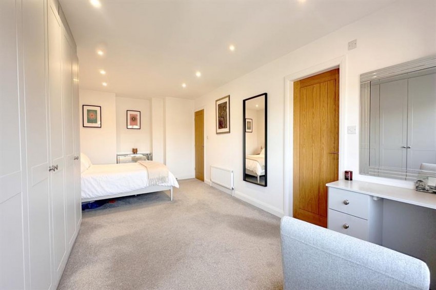 Images for London Road North, Poynton, SK12