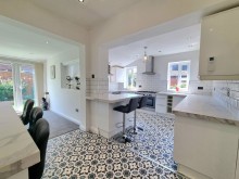 Images for Cranston Drive, Sale, M33