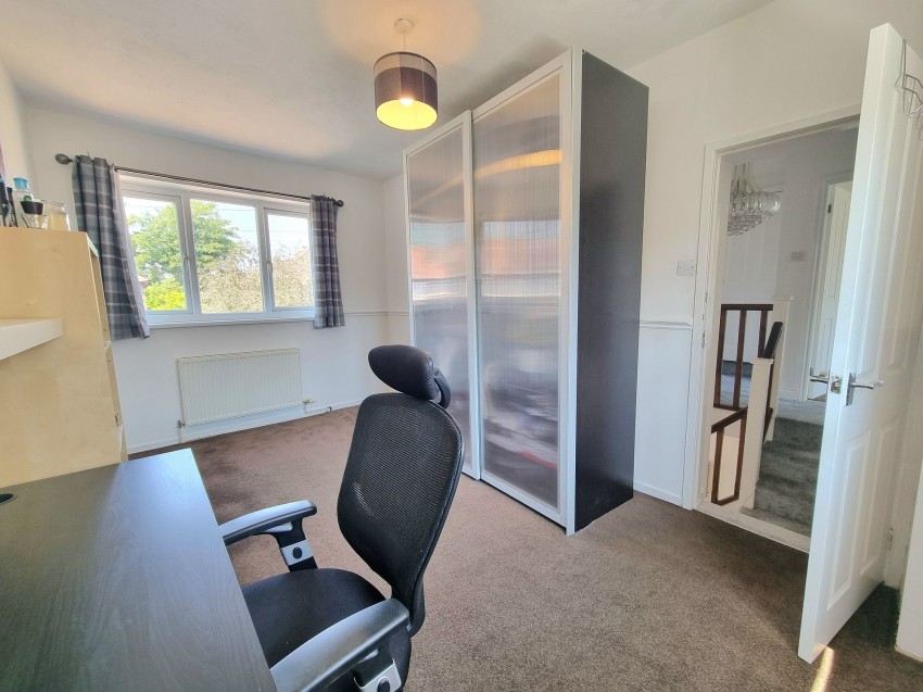 Images for Cranston Drive, Sale, M33