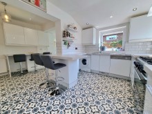 Images for Cranston Drive, Sale, M33