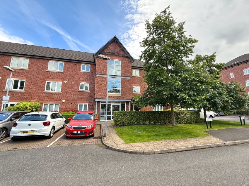 Images for Waterside, Sale, M33