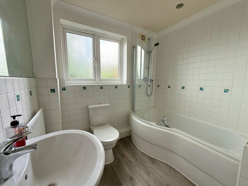 Images for Waterside, Sale, M33