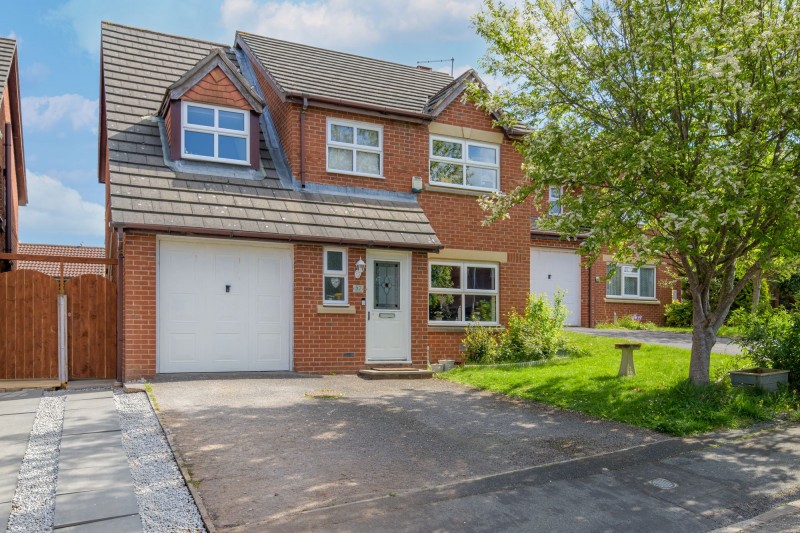 Waterside Drive, Frodsham, WA6