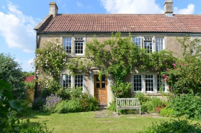 Spring into Action: How to Prepare Your Home for a Spring Sale