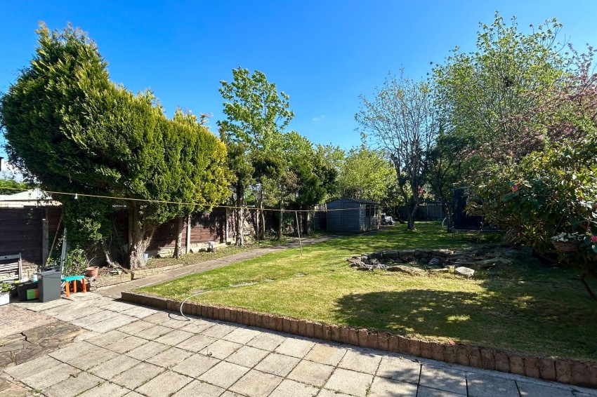 Images for Queensway, Heald Green, SK8