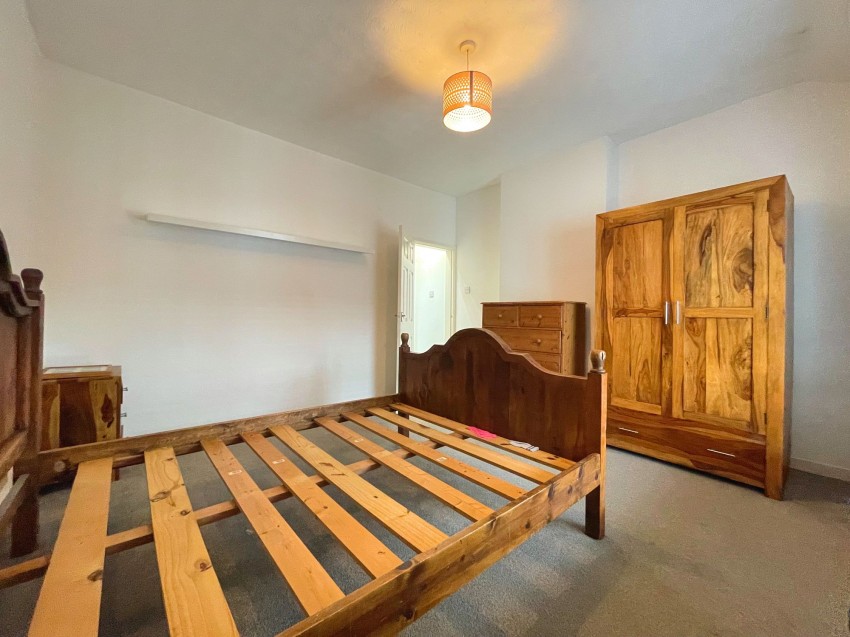 Images for Field Road, Sale, M33