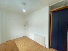 Images for Field Road, Sale, M33