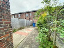 Images for Field Road, Sale, M33