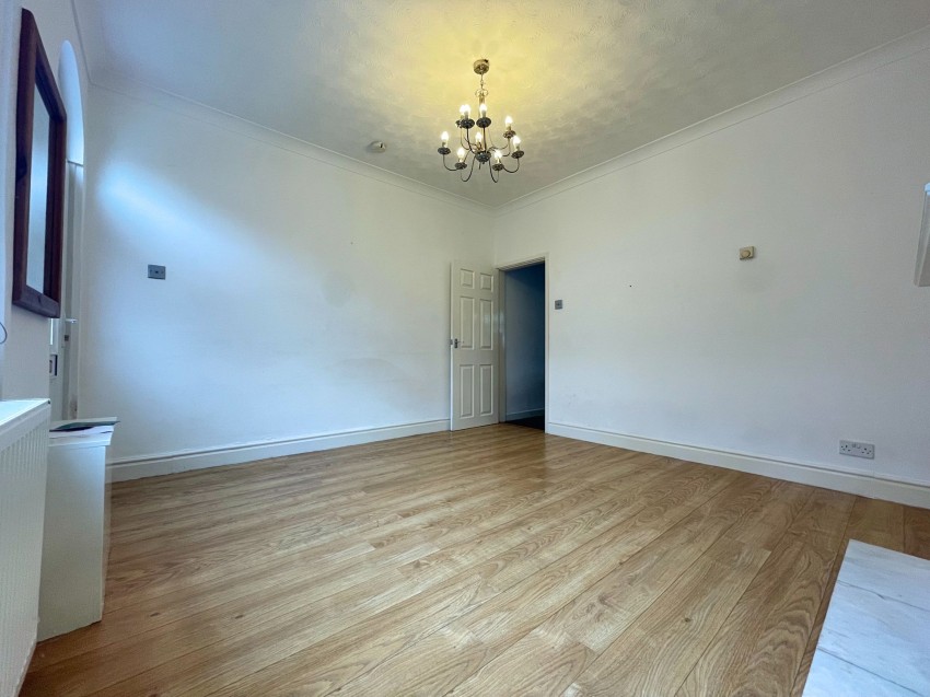 Images for Field Road, Sale, M33
