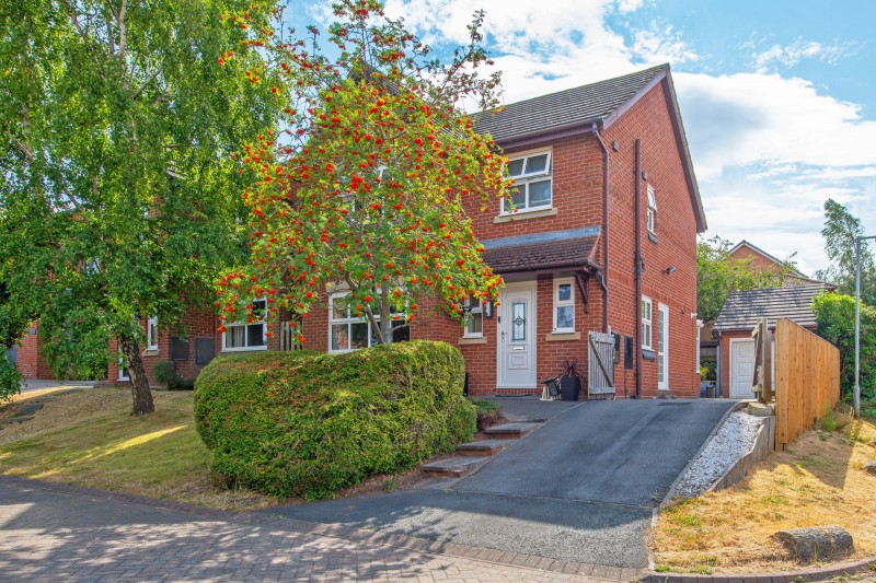 Pennington Close, Frodsham, WA6