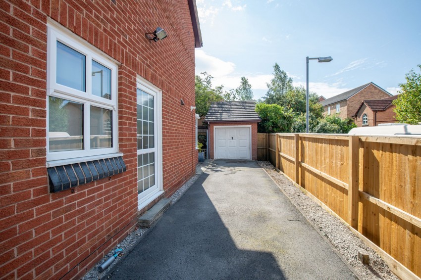 Images for Pennington Close, Frodsham, WA6
