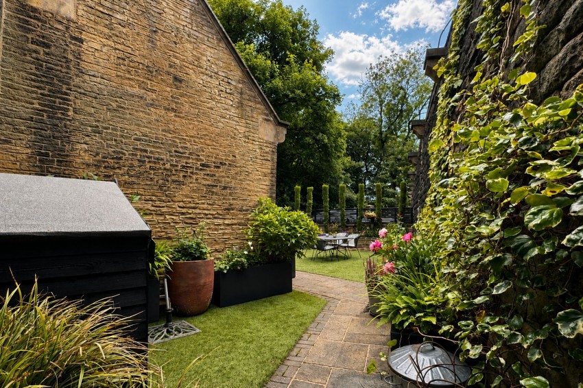 Images for Church Walk, Glossop, SK13