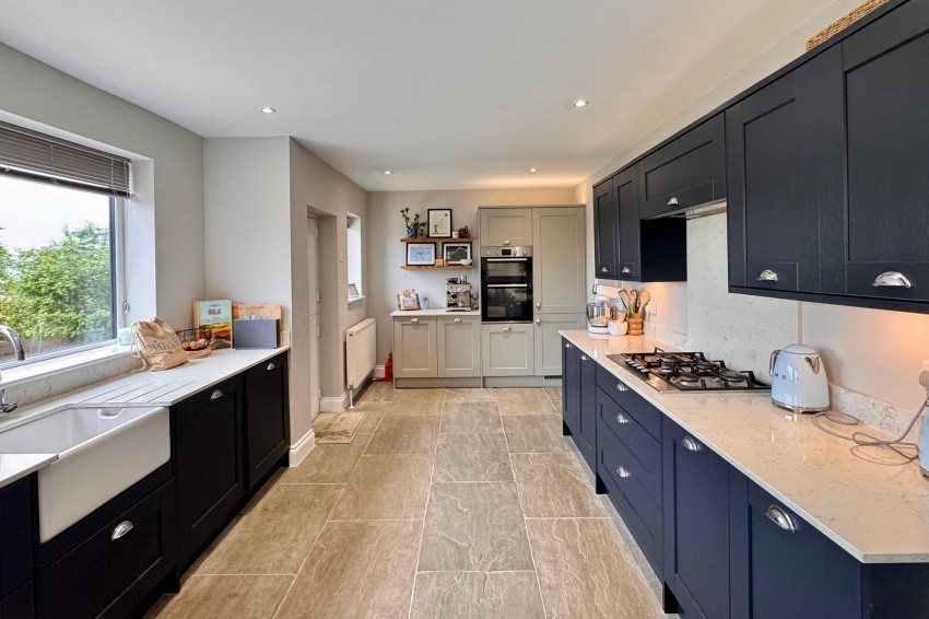 Images for Heath Road, Glossop, SK13