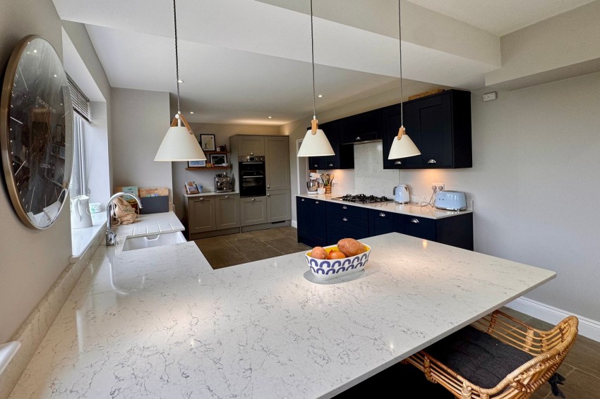 Images for Heath Road, Glossop, SK13