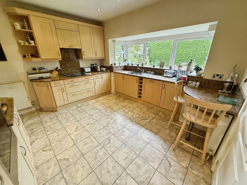 Images for Glandon Drive, Cheadle Hulme, SK8