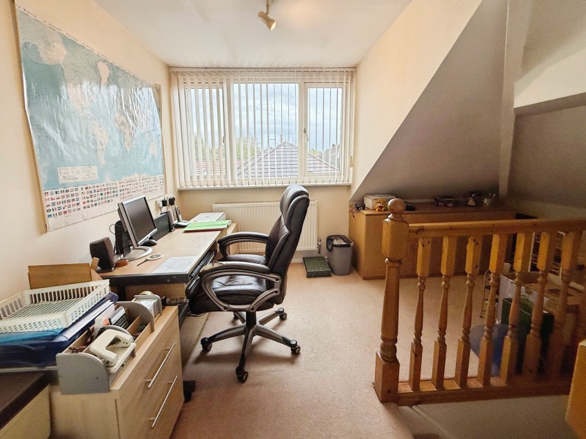 Images for Glandon Drive, Cheadle Hulme, SK8