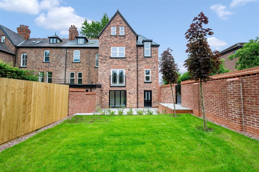 Images for Dane Road, Sale, M33