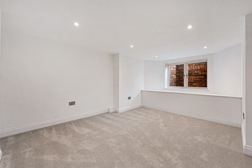 Images for Dane Road, Sale, M33