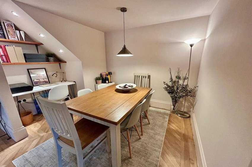 Images for Larke Rise, 22 Larke Rise, M20