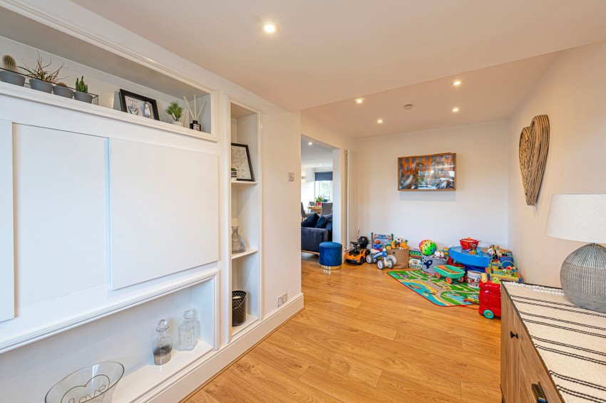 Images for Weaver Road, Frodsham, WA6
