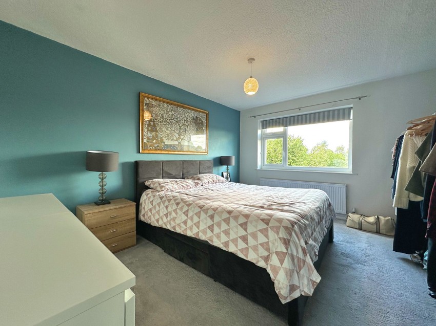 Images for Ashford, Sale, M33