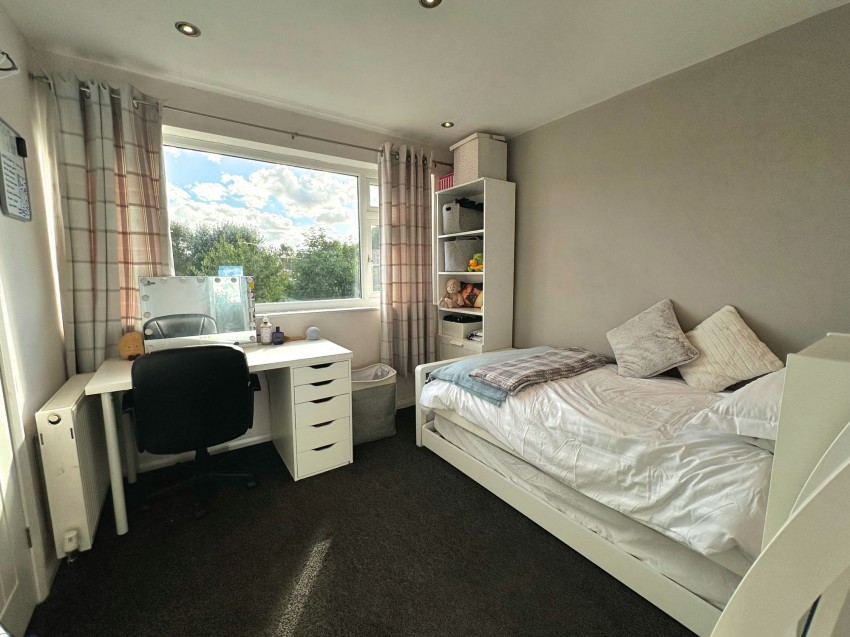 Images for Ashford, Sale, M33