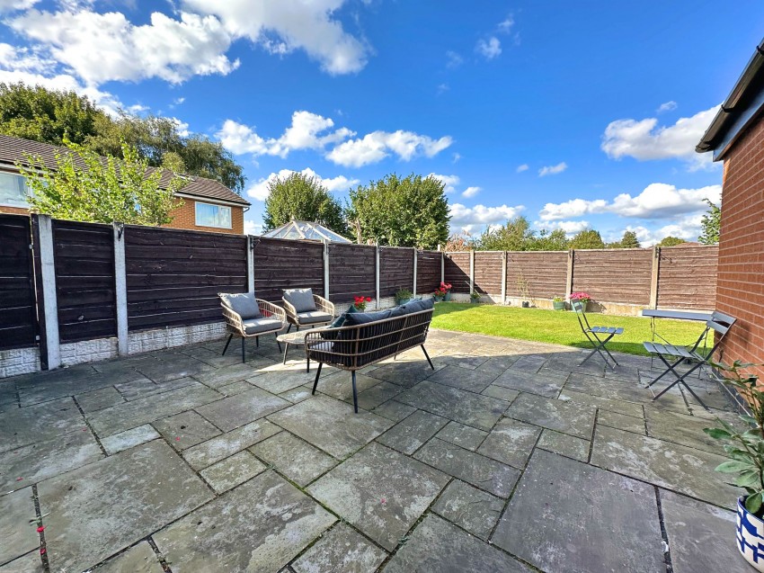 Images for Ashford, Sale, M33