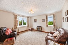 Images for Hawthorne Road, Frodsham, WA6