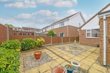 Images for Hawthorne Road, Frodsham, WA6