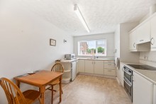 Images for Hawthorne Road, Frodsham, WA6