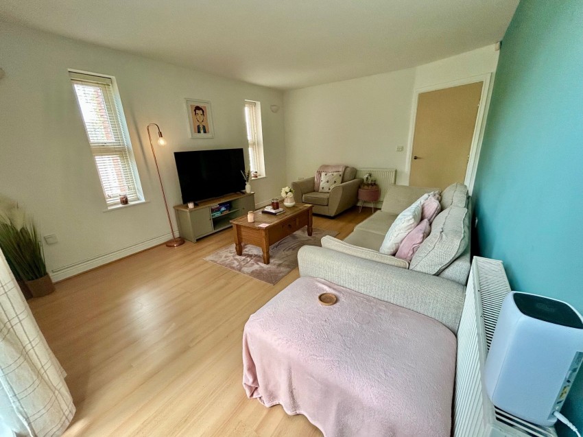 Images for Bronington Close, Northenden, M22