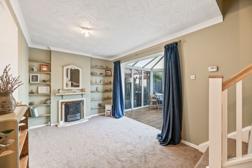 Images for Plovers Lane, Helsby, WA6