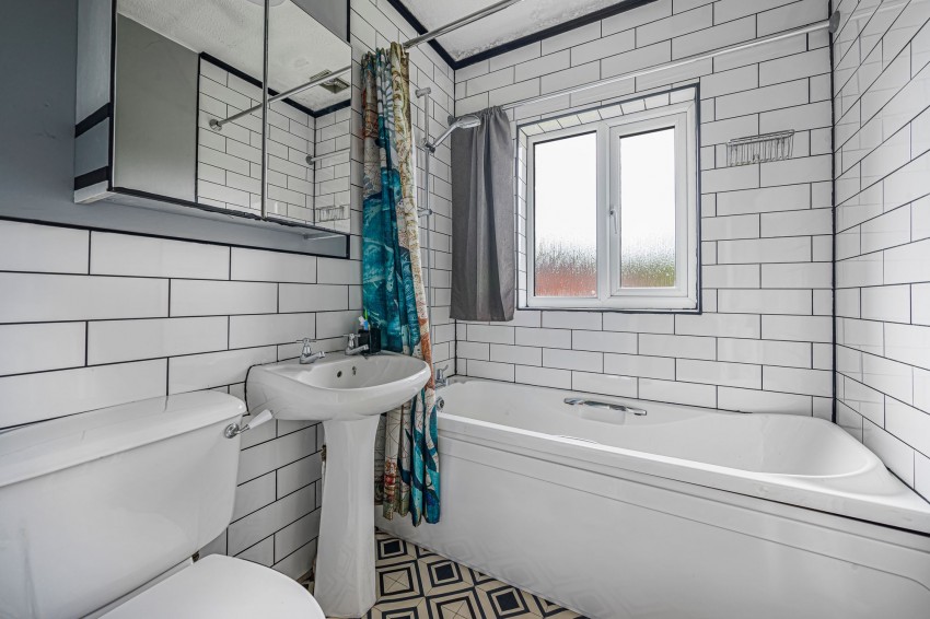 Images for Holmeswood Close, Wilmslow, SK9