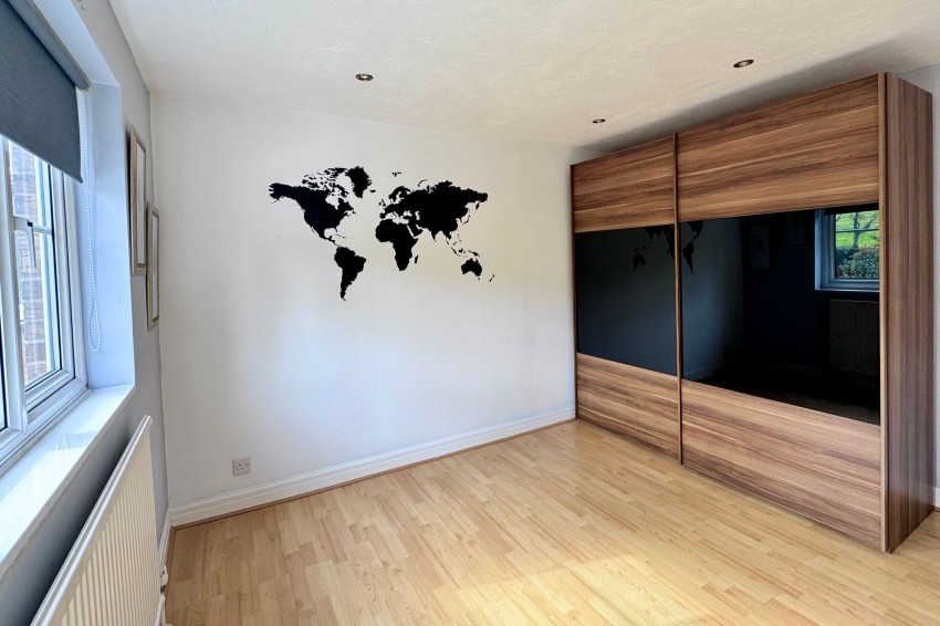 Images for Hathersage Drive, Glossop, SK13