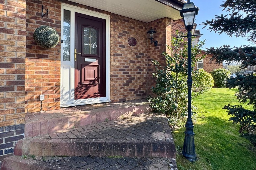 Images for Hathersage Drive, Glossop, SK13