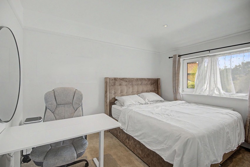 Images for Elmridge Drive, Hale Barns, WA15