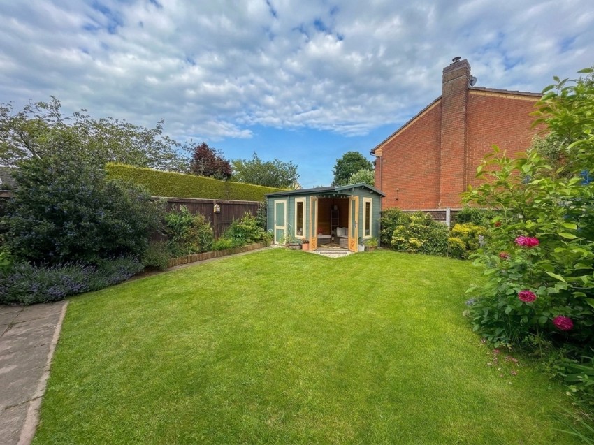 Images for Chestnut Drive, Holmes Chapel, CW4