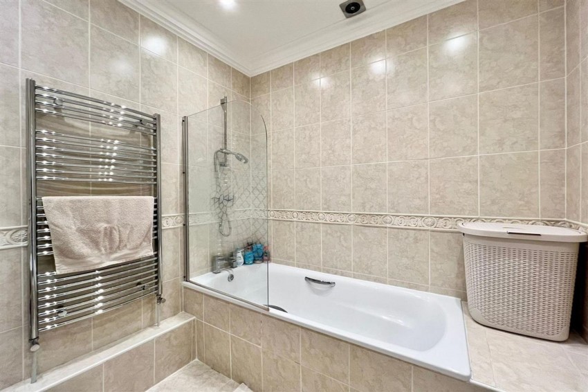 Images for Harrop Road, Hale, WA15