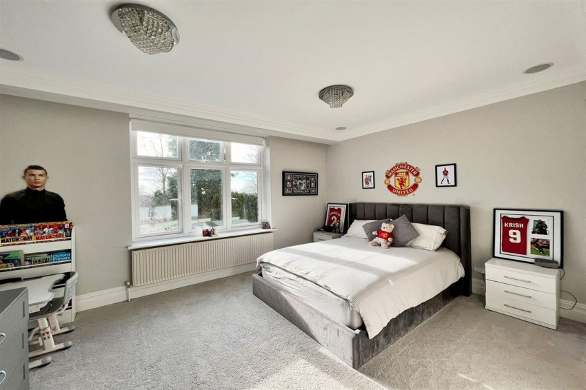 Images for Harrop Road, Hale, WA15