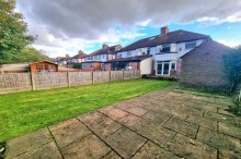Images for Arcadia Avenue, Sale, M33