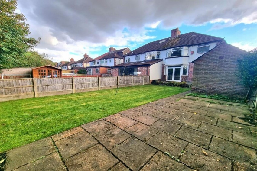 Images for Arcadia Avenue, Sale, M33