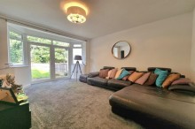 Images for Arcadia Avenue, Sale, M33