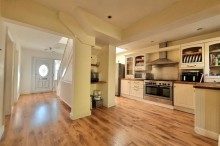 Images for Arcadia Avenue, Sale, M33