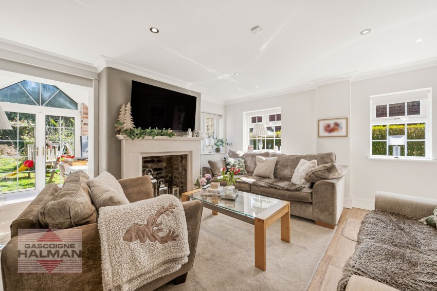 Images for Church Road, Handforth, SK9