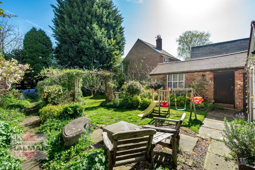 Images for Church Road, Handforth, SK9