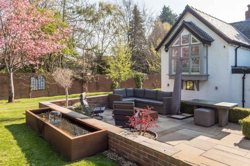 Images for Castle Hill, Mottram St. Andrew, SK10